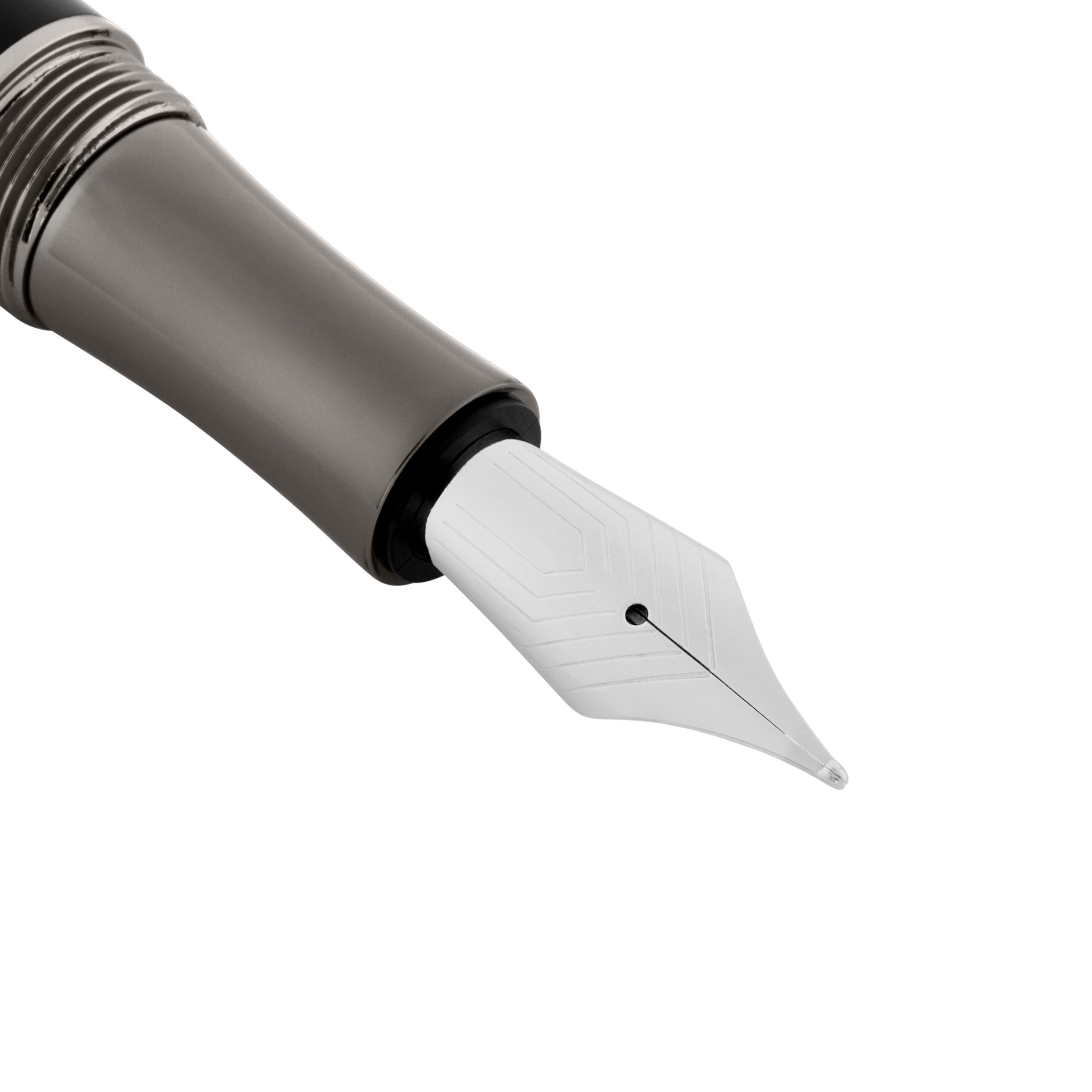HUGO BOSS Fountain Pen Striato Black NEW - Image 5